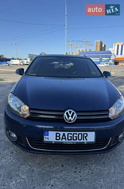 Універсал Volkswagen Golf 2013 в Києві