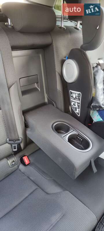 Універсал Volkswagen Golf 2013 в Шепетівці