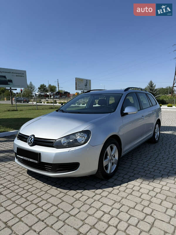 Volkswagen Golf 2011
