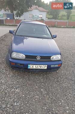 Хетчбек Volkswagen Golf 1992 в Буденці