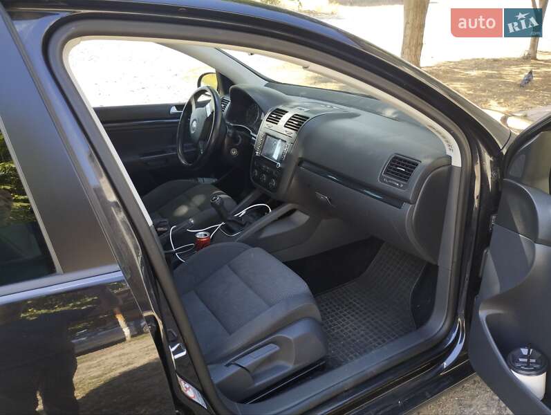 Хэтчбек Volkswagen Golf 2008 в Первомайске фото 3 Хэтчбек Volkswagen Golf 2008 в Первомайске