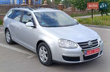 Універсал Volkswagen Golf 2008 в Києві