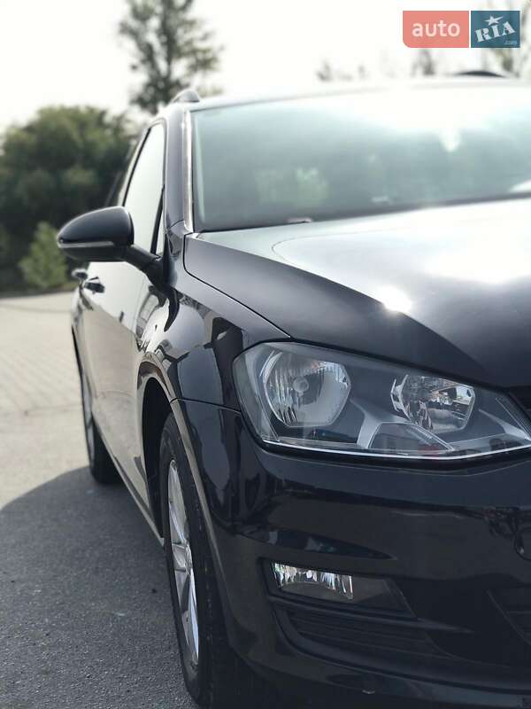 Універсал Volkswagen Golf 2014 в Бучачі