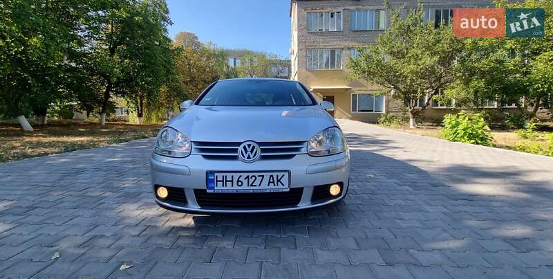 Хетчбек Volkswagen Golf 2008 в Подільську