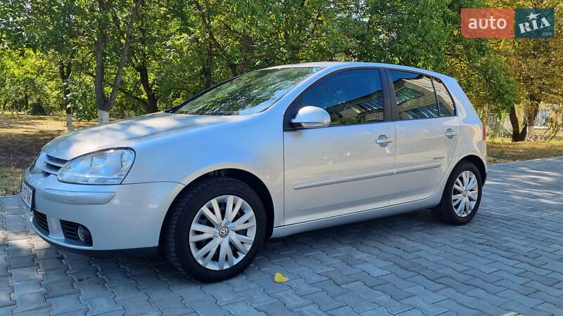 Хетчбек Volkswagen Golf 2008 в Подільську