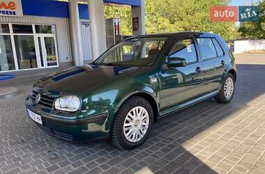 Хетчбек Volkswagen Golf 2000 в Миколаєві
