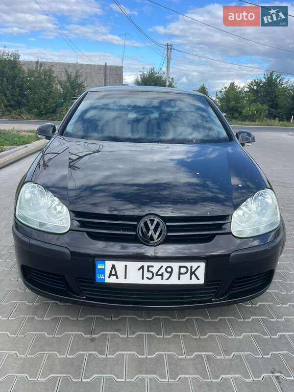 Хетчбек Volkswagen Golf 2005 в Білій Церкві