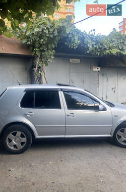 Хэтчбек Volkswagen Golf 1999 в Тернополе