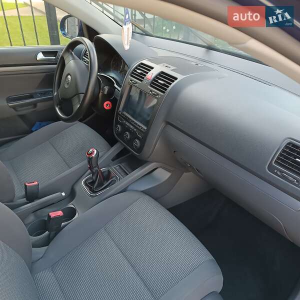 Универсал Volkswagen Golf 2008 в Ивано-Франковске