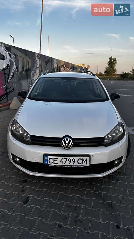 Універсал Volkswagen Golf 2012 в Ржавинцях