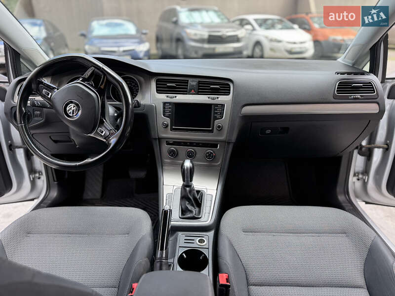 Универсал Volkswagen Golf 2016 в Львове фото 13 Универсал Volkswagen Golf 2016 в Львове