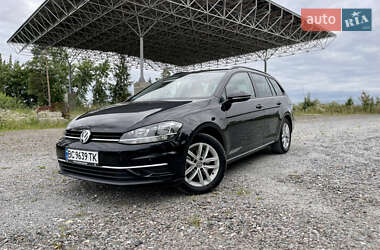 Універсал Volkswagen Golf 2018 в Львові