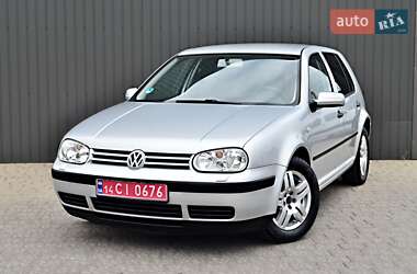 Хэтчбек Volkswagen Golf 2001 в Дрогобыче