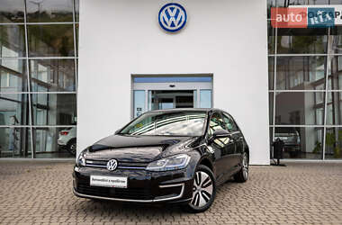 Хетчбек Volkswagen Golf 2018 в Мукачевому