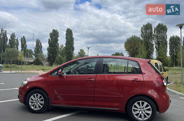Хэтчбек Volkswagen Golf 2010 в Чернигове