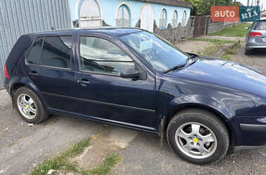 Хэтчбек Volkswagen Golf 1998 в Ужгороде