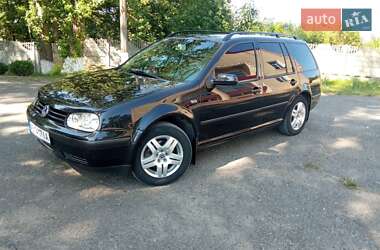 Универсал Volkswagen Golf 2000 в Черновцах