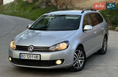 Универсал Volkswagen Golf 2010 в Вишневце