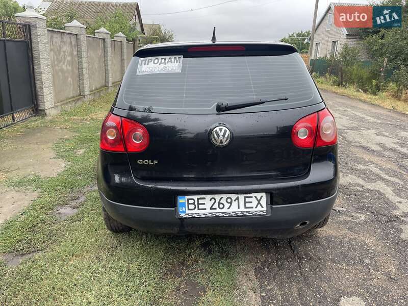 Хэтчбек Volkswagen Golf 2007 в Новой Одессе