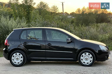 Хетчбек Volkswagen Golf 2008 в Тернополі