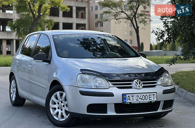 Хетчбек Volkswagen Golf 2005 в Тернополі