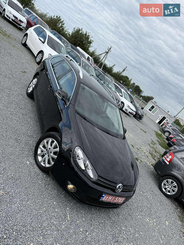Универсал Volkswagen Golf 2012 в Ровно