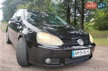 Хетчбек Volkswagen Golf 2008 в Черняхові