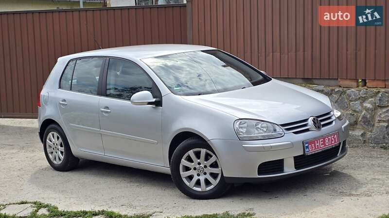 Хэтчбек Volkswagen Golf 2006 в Полтаве