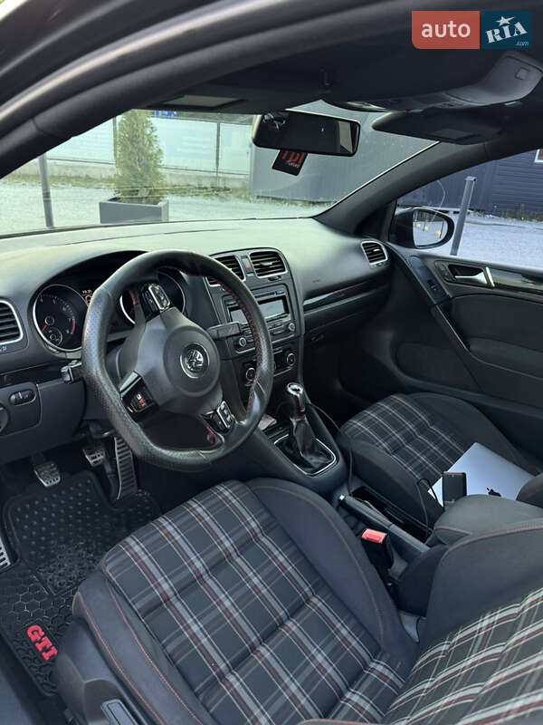 Хетчбек Volkswagen Golf 2012 в Тернополі