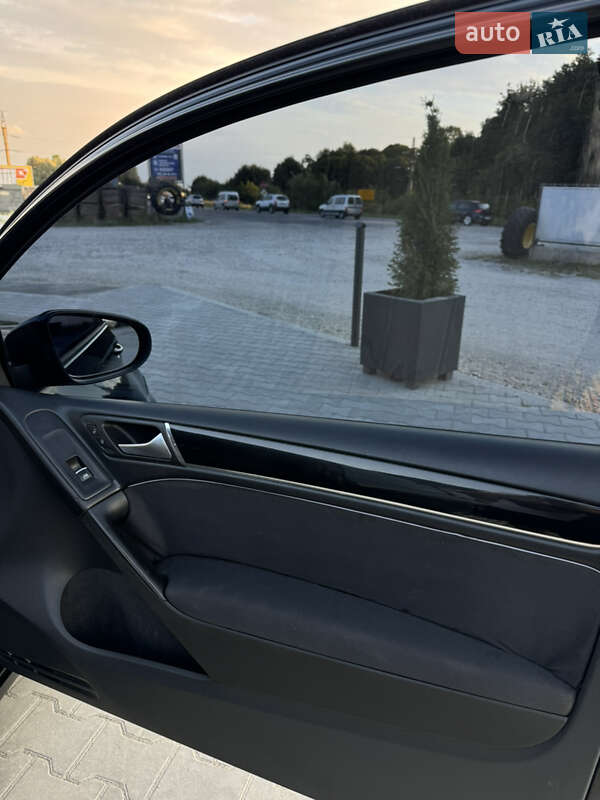 Хетчбек Volkswagen Golf 2012 в Тернополі