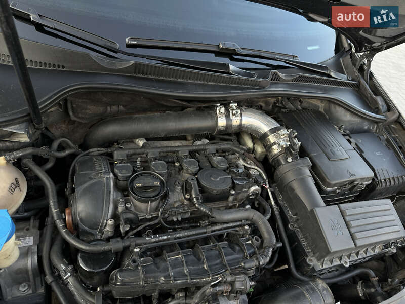 Хетчбек Volkswagen Golf 2012 в Тернополі