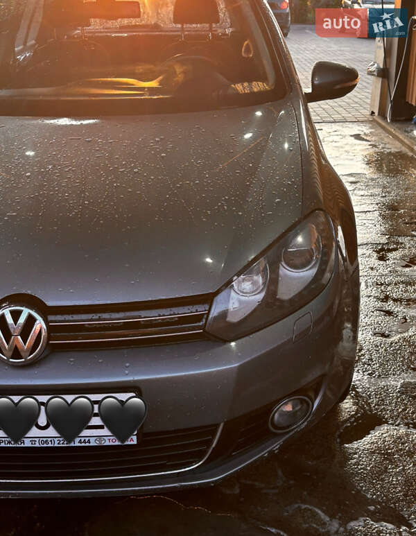 Хетчбек Volkswagen Golf 2011 в Кропивницькому