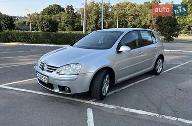 Хэтчбек Volkswagen Golf 2007 в Черкассах