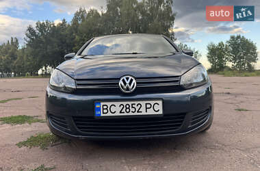 Хэтчбек Volkswagen Golf 2011 в Тростянце