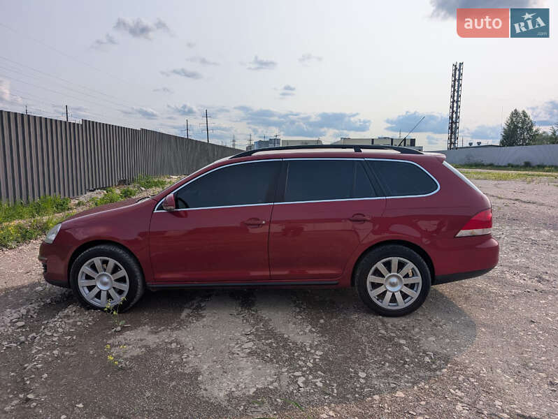 Универсал Volkswagen Golf 2007 в Киеве