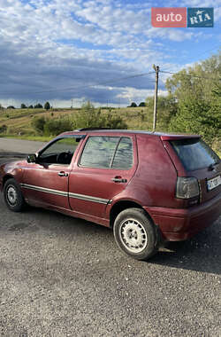 Хэтчбек Volkswagen Golf 1994 в  фото 3 Хэтчбек Volkswagen Golf 1994 в