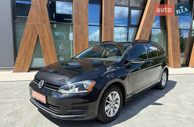 Универсал Volkswagen Golf 2017 в Луцке