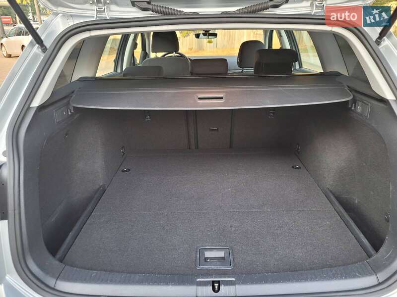 Універсал Volkswagen Golf 2018 в Черкасах