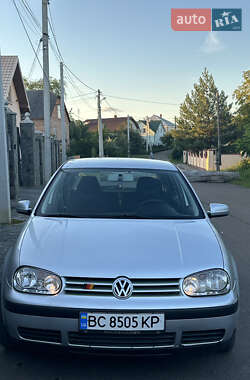 Хэтчбек Volkswagen Golf 2001 в Рудки