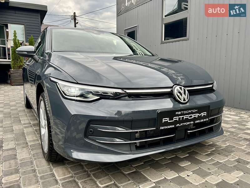 Хетчбек Volkswagen Golf 2024 в Києві