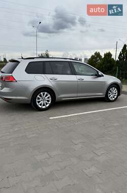 Універсал Volkswagen Golf 2014 в Вараші