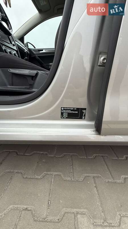 Універсал Volkswagen Golf 2014 в Вараші