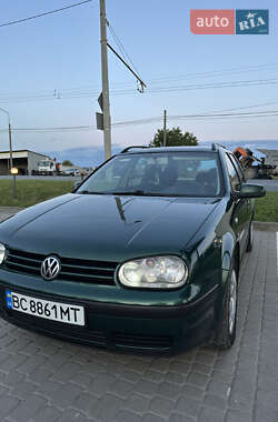 Універсал Volkswagen Golf 2002 в Тернополі
