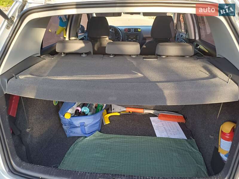 Хэтчбек Volkswagen Golf 2012 в Ровно фото 13 Хэтчбек Volkswagen Golf 2012 в Ровно