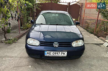 Хетчбек Volkswagen Golf 2003 в Кривому Розі