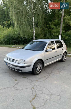 Хэтчбек Volkswagen Golf 2000 в Тальном