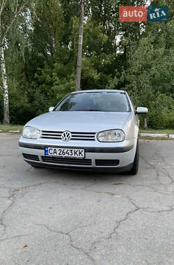 Хэтчбек Volkswagen Golf 2000 в Тальном
