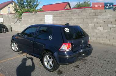 Хэтчбек Volkswagen Golf 1998 в Киеве