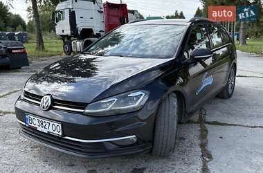 Універсал Volkswagen Golf 2019 в Львові