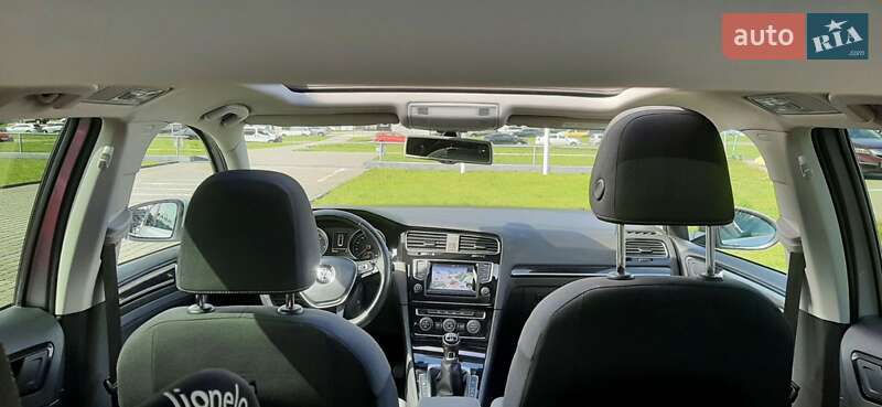 Универсал Volkswagen Golf 2013 в Львове